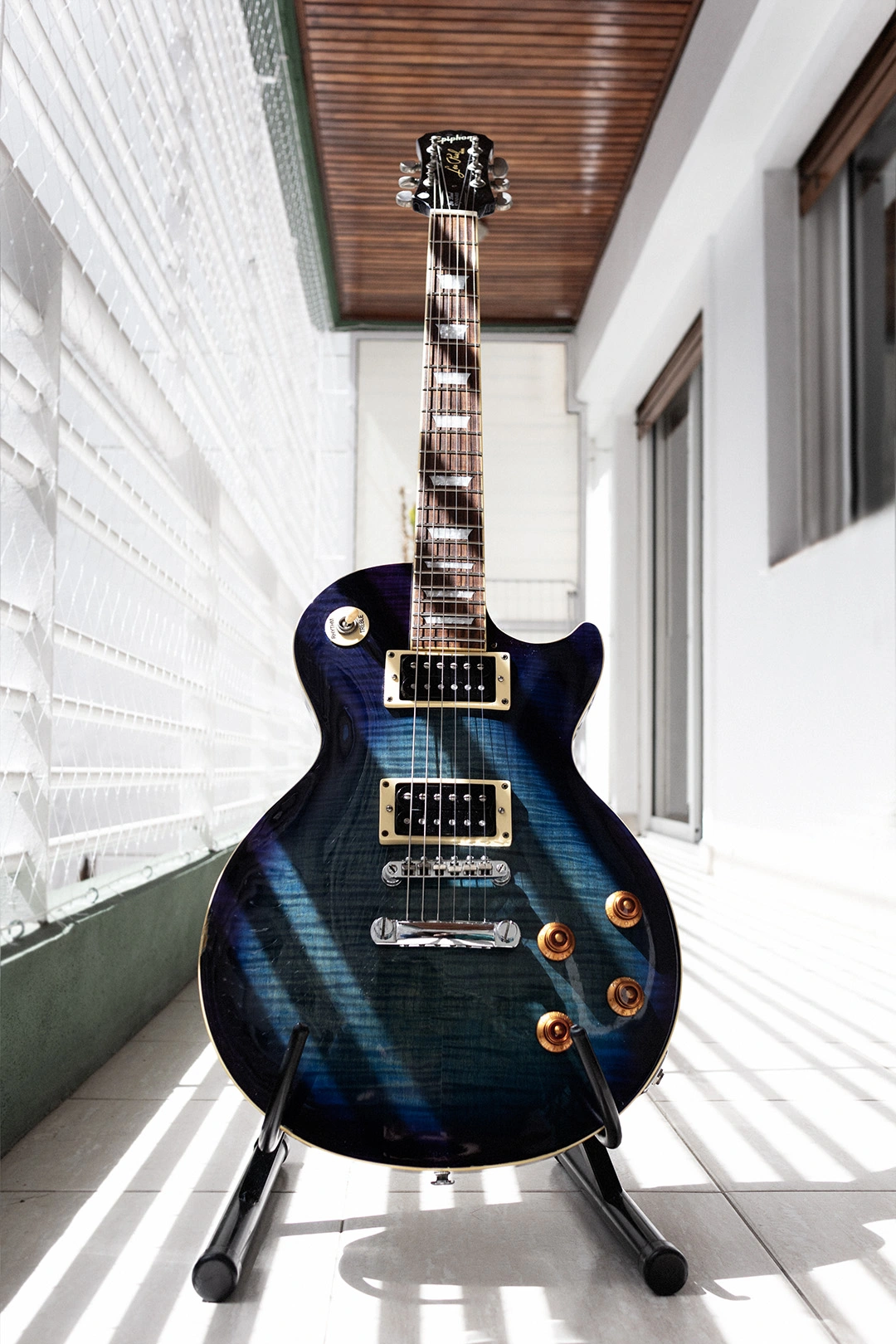 Calibración completa de Epiphone Les Paul con rectificado de trastes